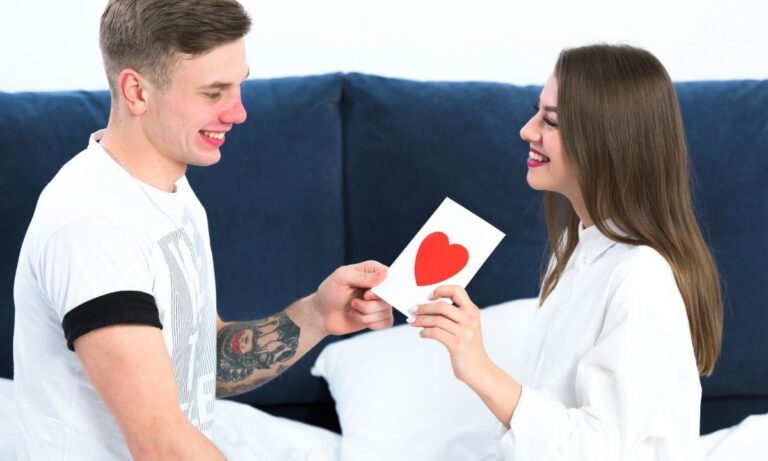 Romantic Love Messages for Him to Melt His Heart
